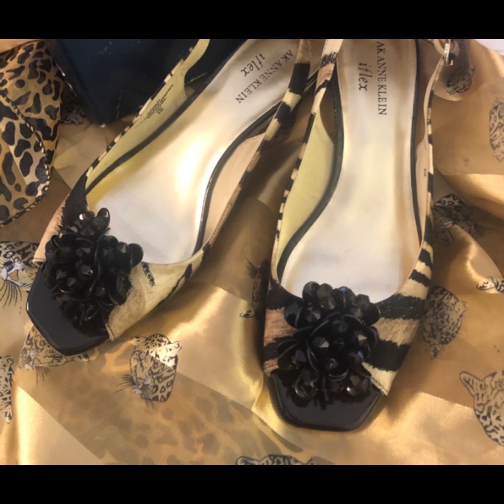Anne Klein wedge animal print peek toe slingback
